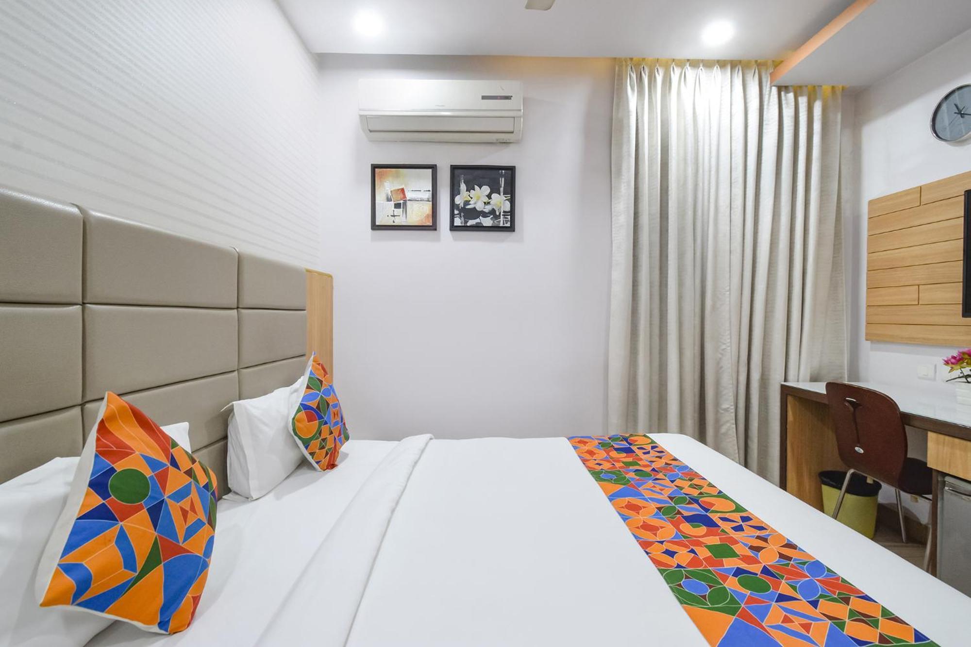 Fabhotel Aditya Homes - Nr Isb, Gachibowli Hyderabad Bagian luar foto